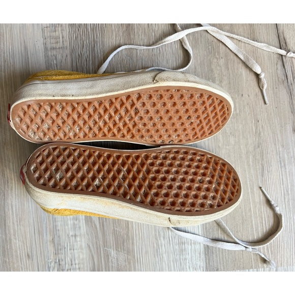 Vans : Old Skool Golden Yellow Pig Suede sneakers - Picture 8 of 10